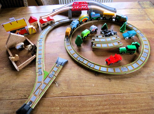 Konvolut holzeisenbahn mit - holzeisenbahn,